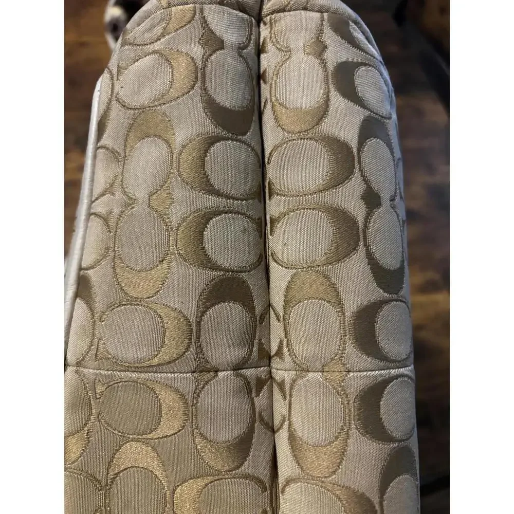 Coach Signature Jacquard Brass Trim Shoulder Bag White/Lavender - Picture 10 of 10